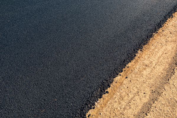 Cost of Hot Tar Driveway Sealing in Auburn